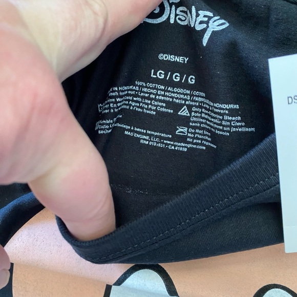 NWT Disney L Shirt Black Mickey Mouse Large Face T Shirt Top Lg - Picture 3 of 4